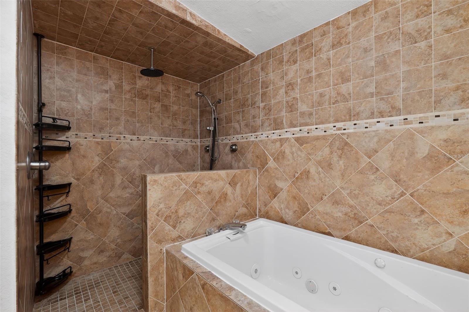 ZEPHYRHILLS COLONY CO - Residential Lease