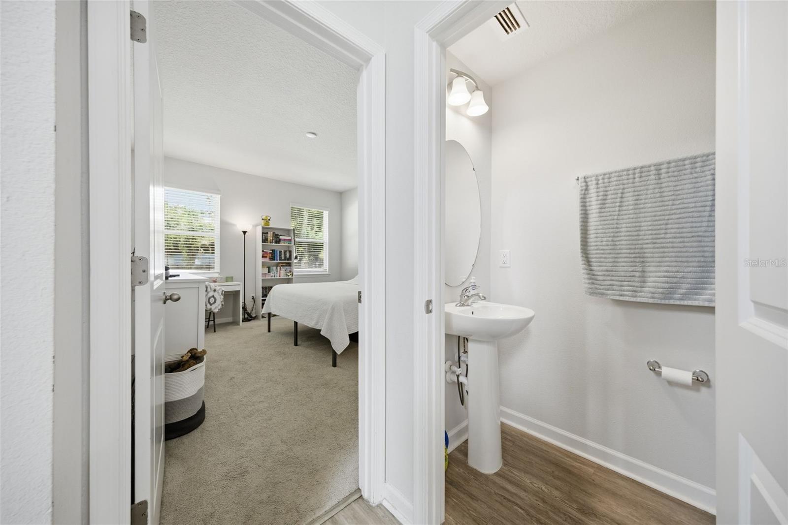 TIMBERS/WILLIAMS LNDG TWNHMS - Residential