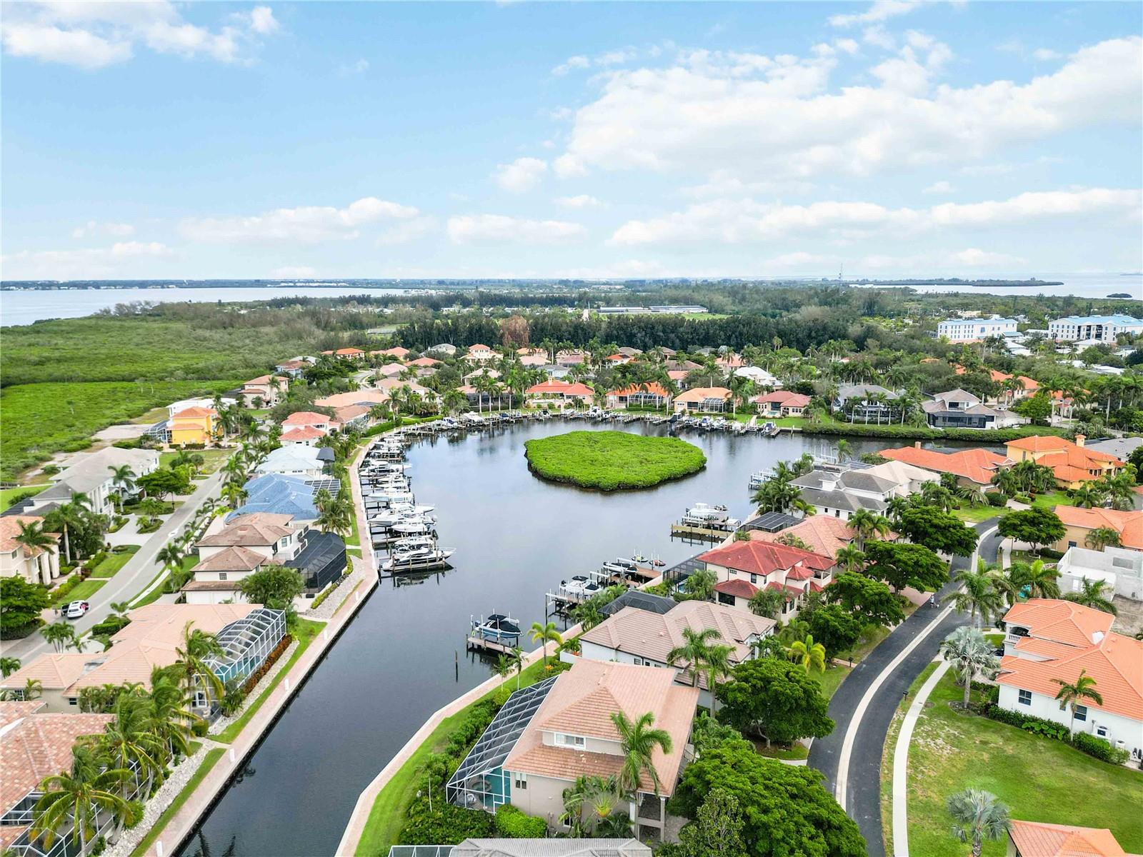 HARBOUR LANDINGS - Residential
