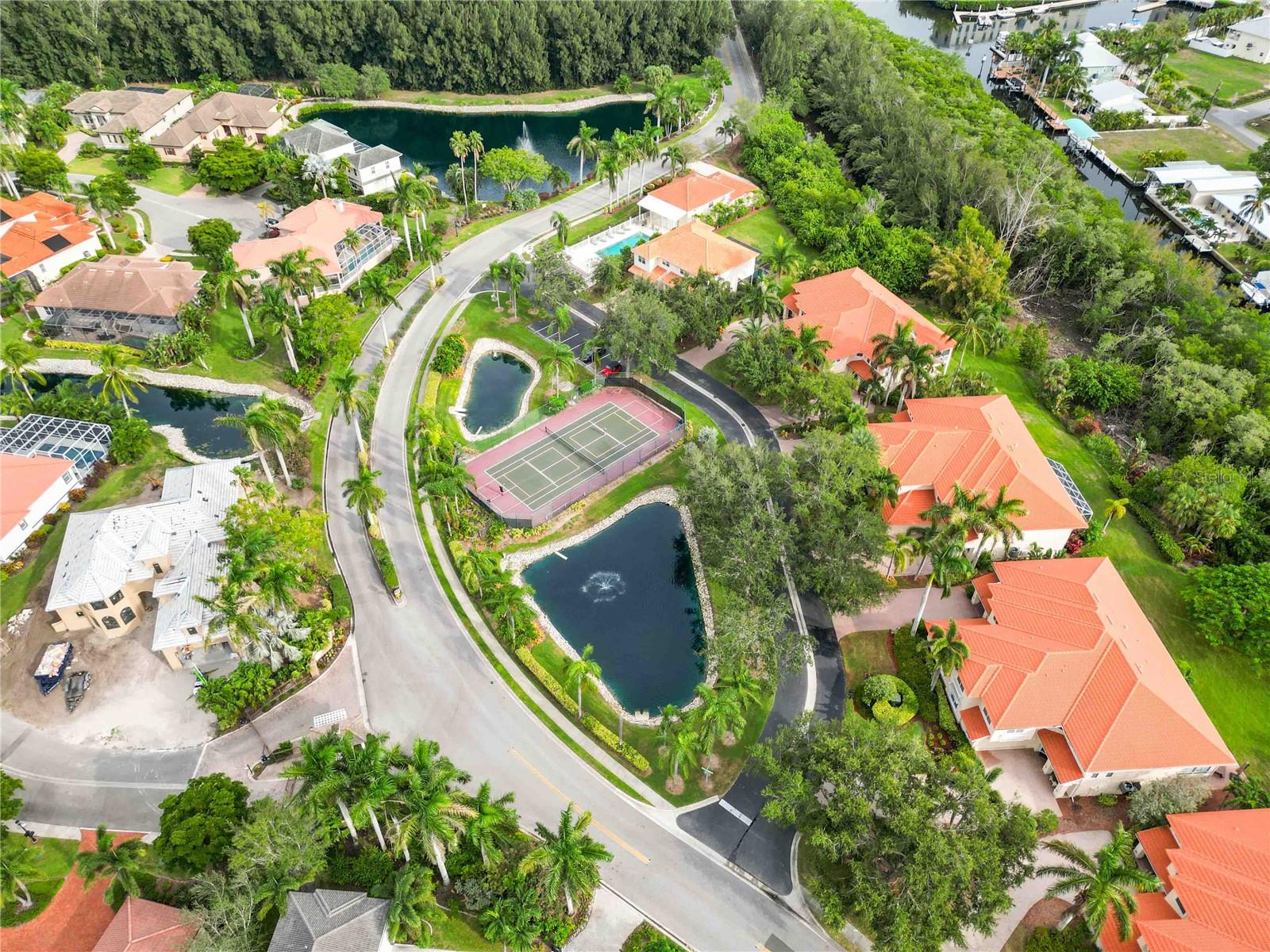 HARBOUR LANDINGS - Residential