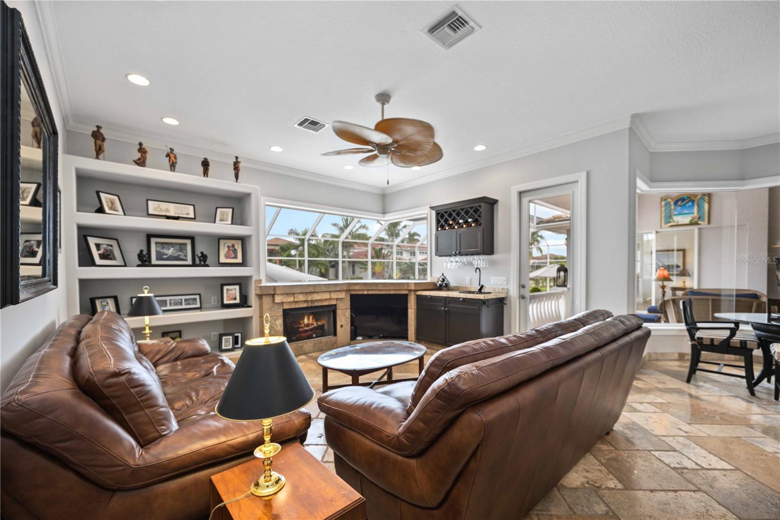 HARBOUR LANDINGS - Residential