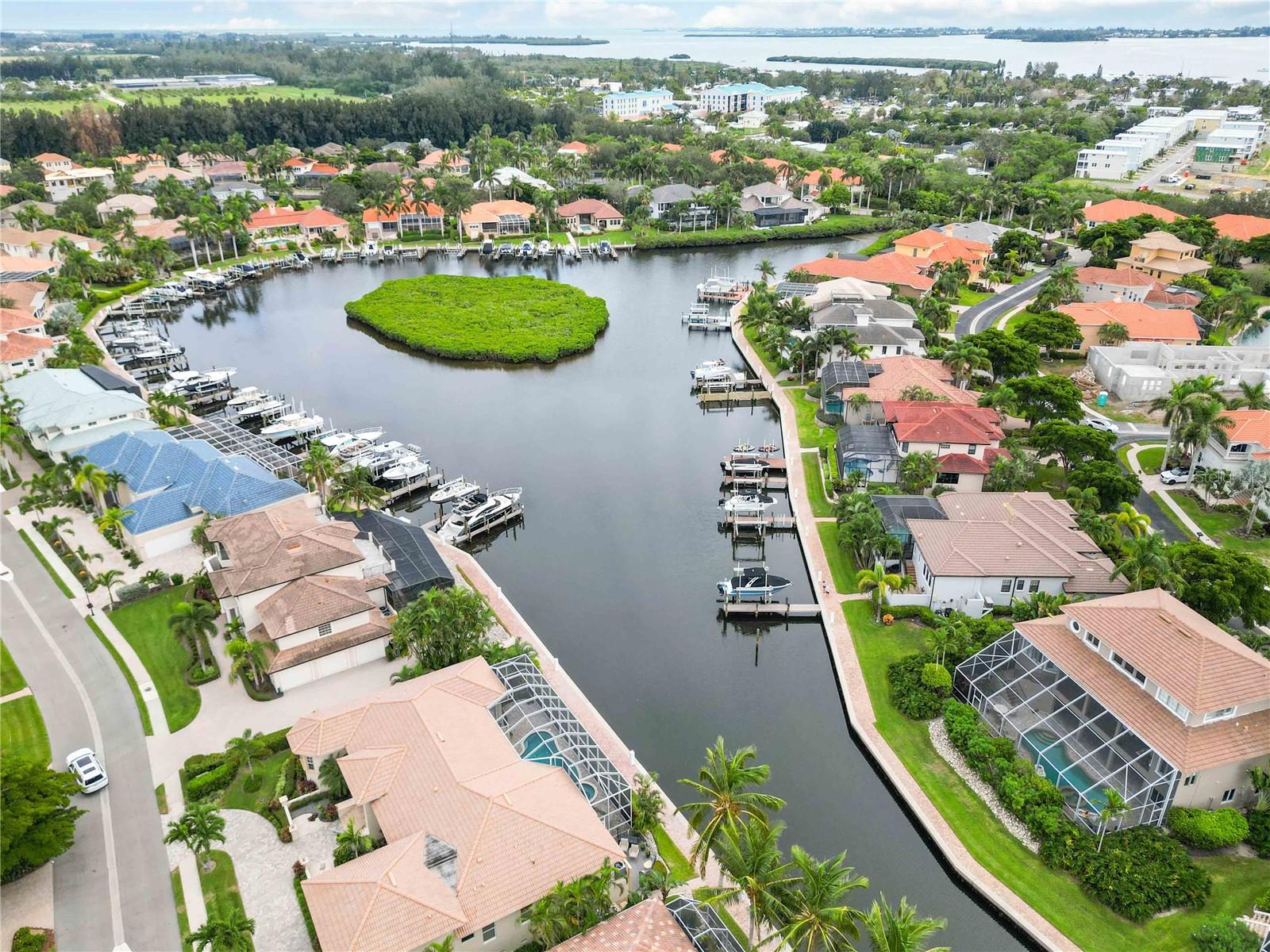 HARBOUR LANDINGS - Residential