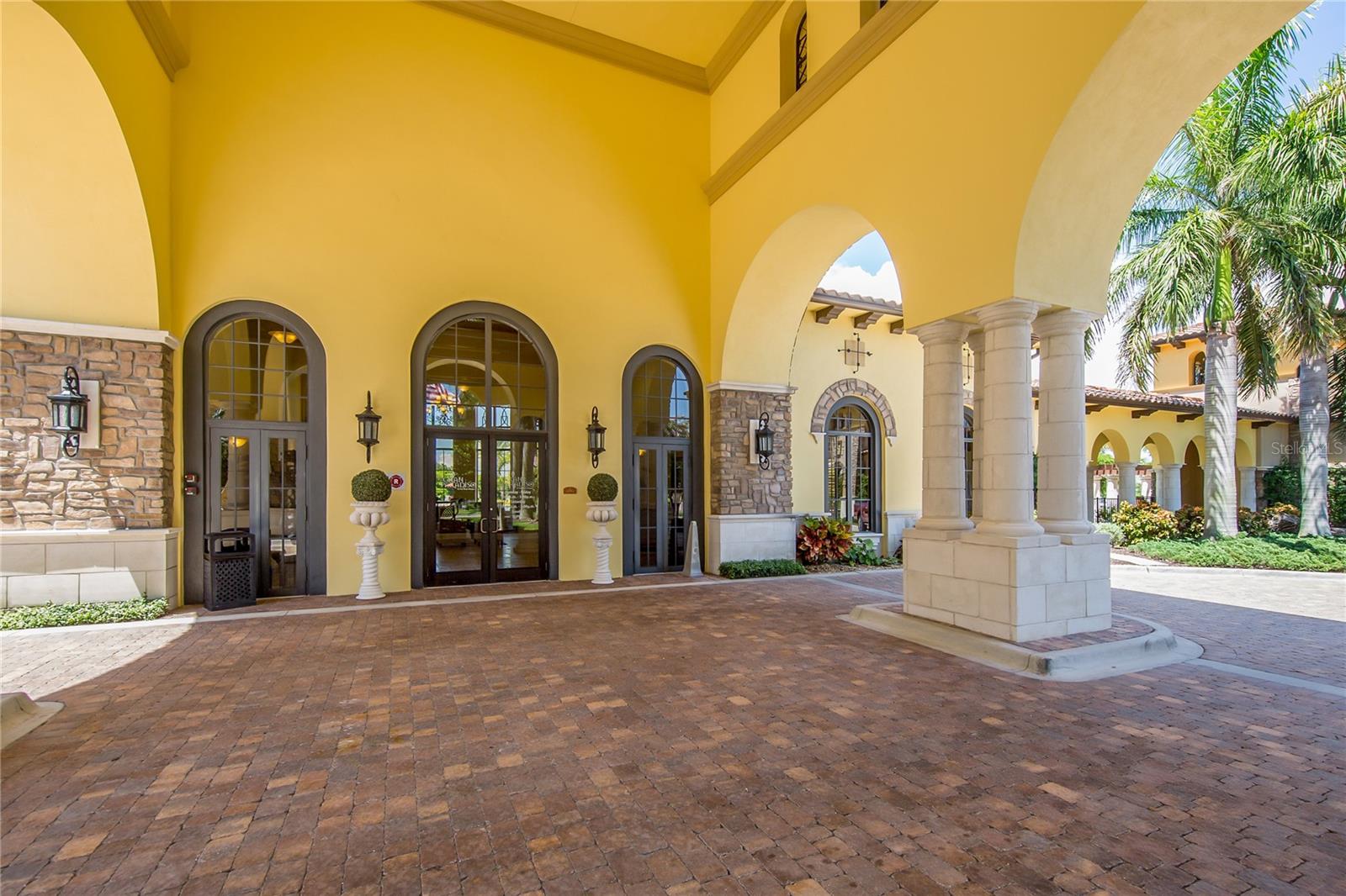 GRAN PARADISO - Residential Lease