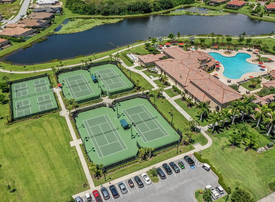 GRAN PARADISO - Residential Lease