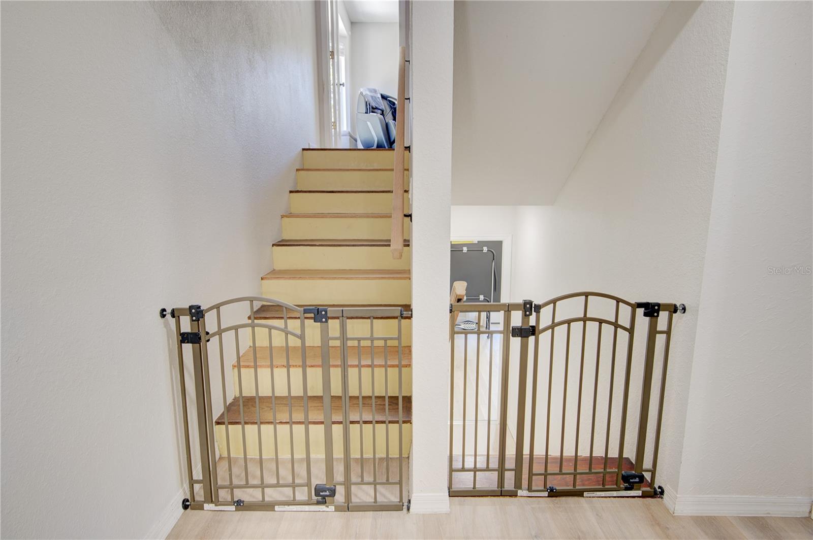 WOODSOND COVE - Residential