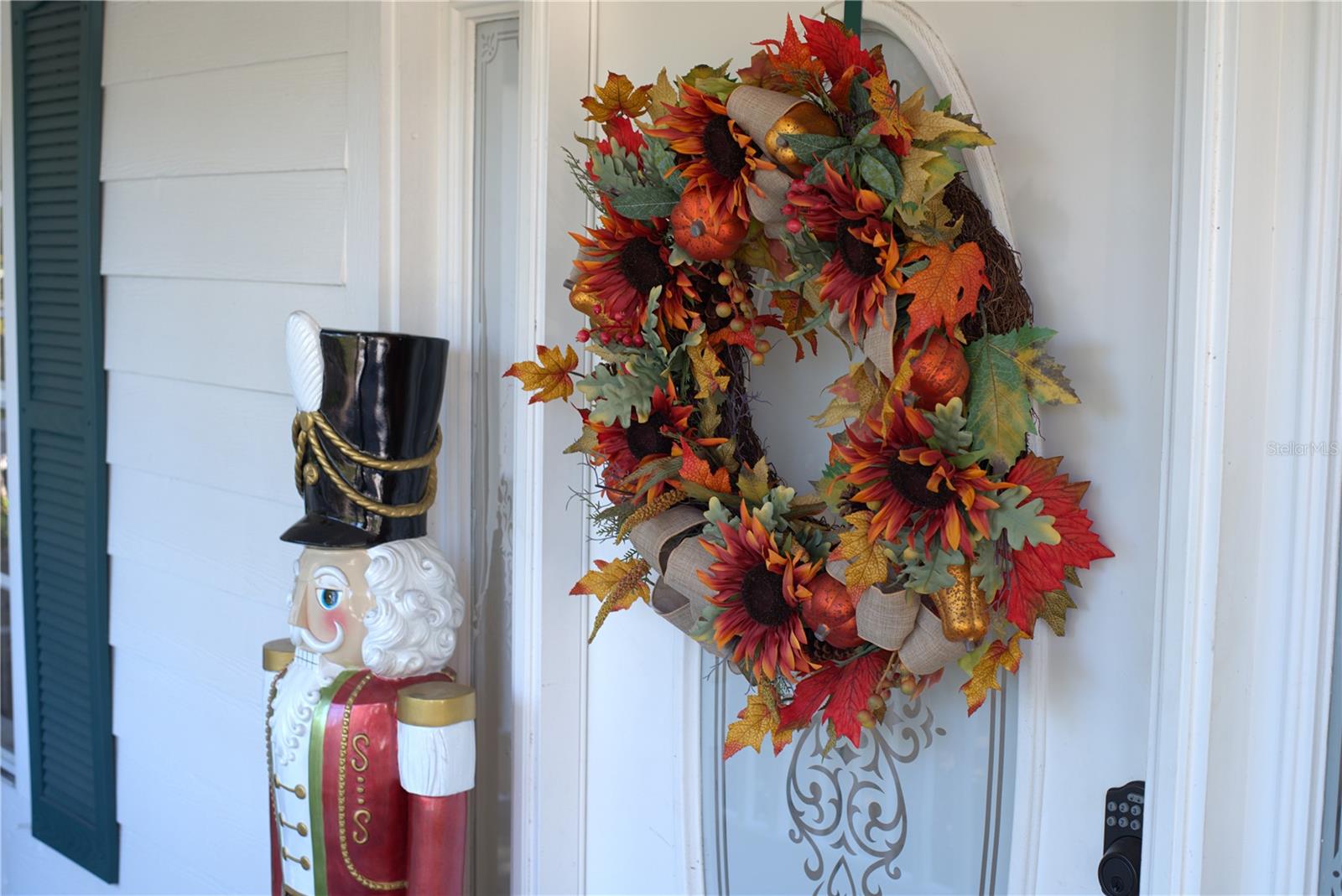 WOODSOND COVE - Residential