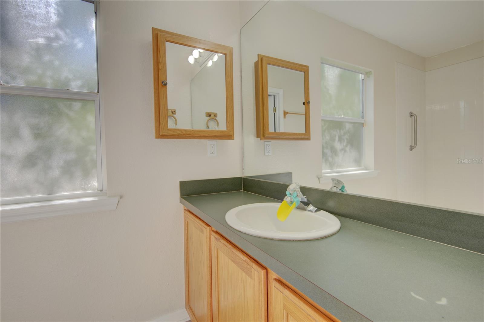 WOODSOND COVE - Residential