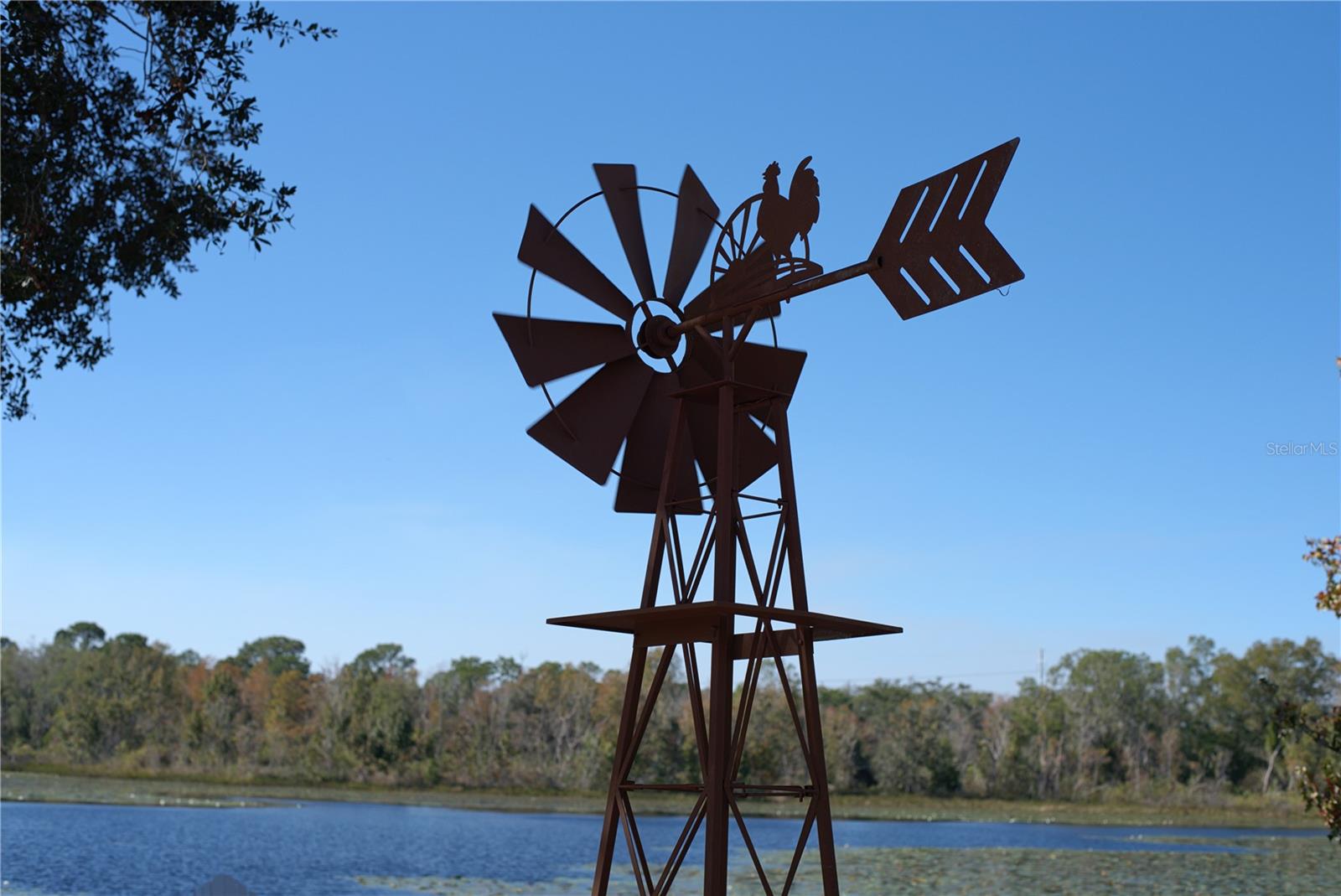 WOODSOND COVE - Residential