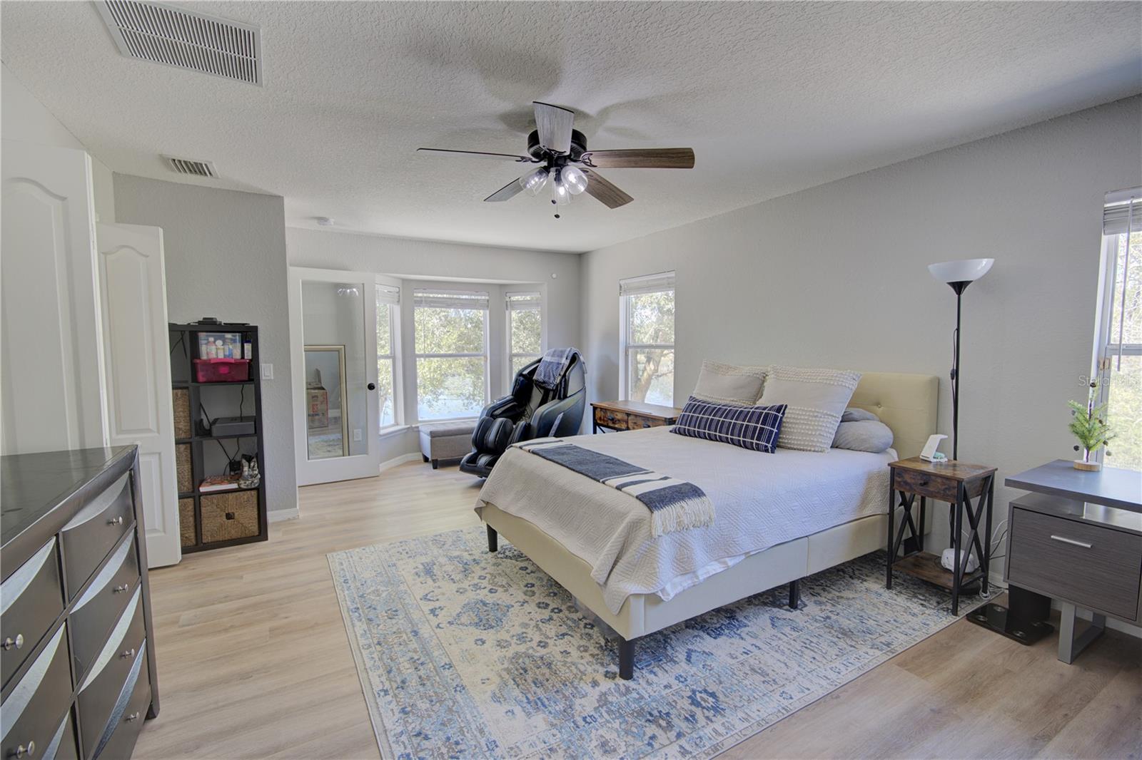 WOODSOND COVE - Residential