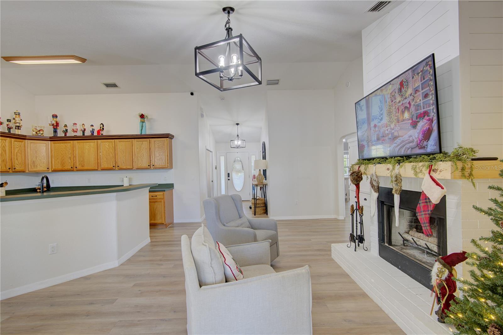 WOODSOND COVE - Residential