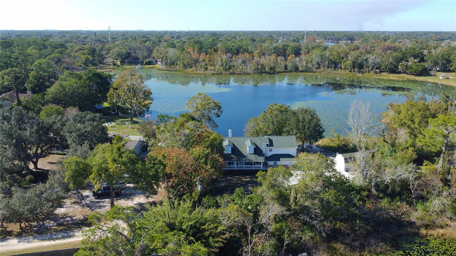 WOODSOND COVE - Residential