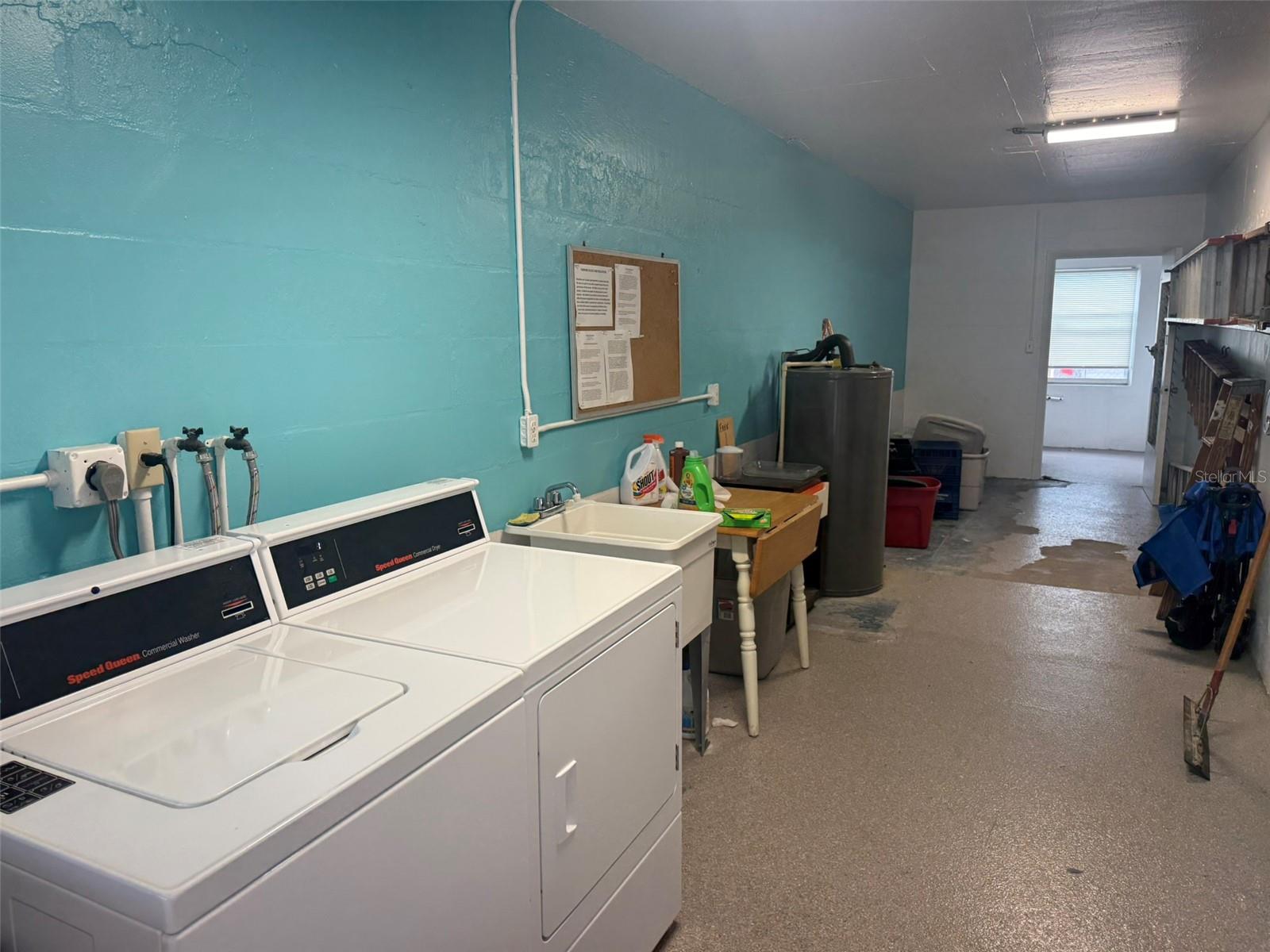 OUTRIGGER THE CONDO - Residential