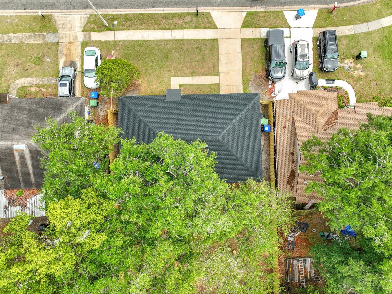 RIVERSIDE COVE - Residential