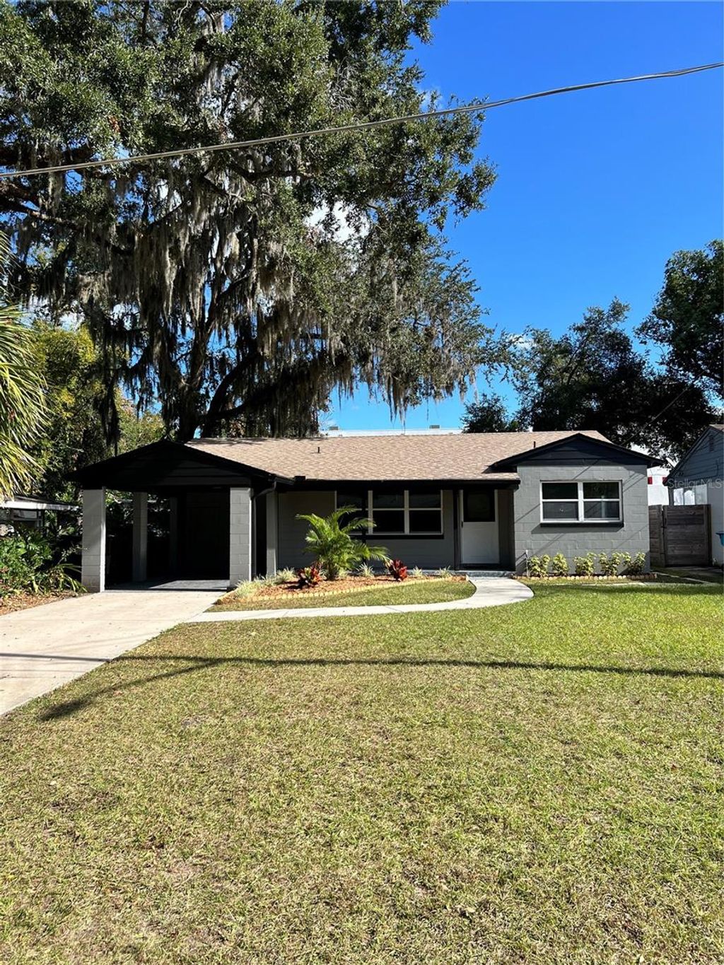Photo of 113 S Glenwood Avenue, Orlando, FL 32803 (MLS # O6368585)