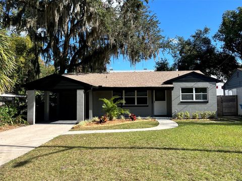 Photo of 113 S Glenwood Avenue, Orlando, FL 32803 (MLS # O6368585)