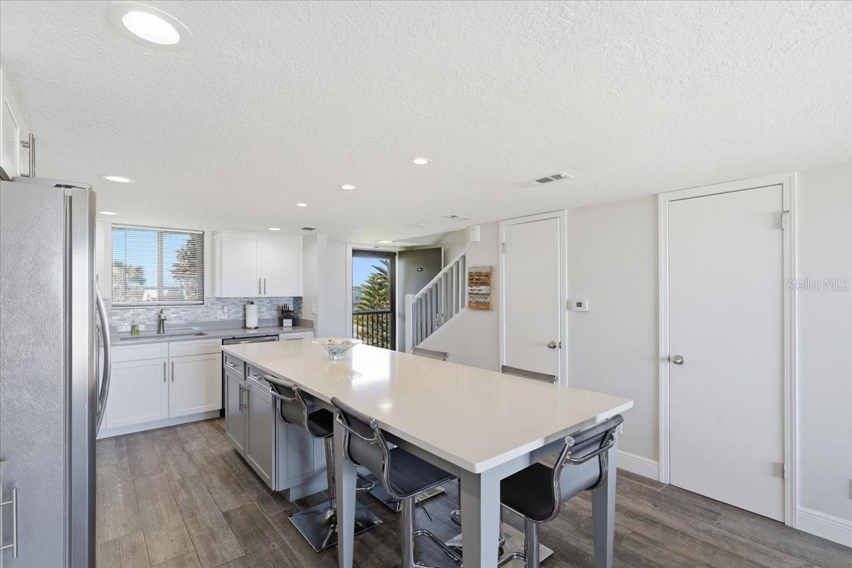 OCEAN BEACH CONDO CLUB I - Residential