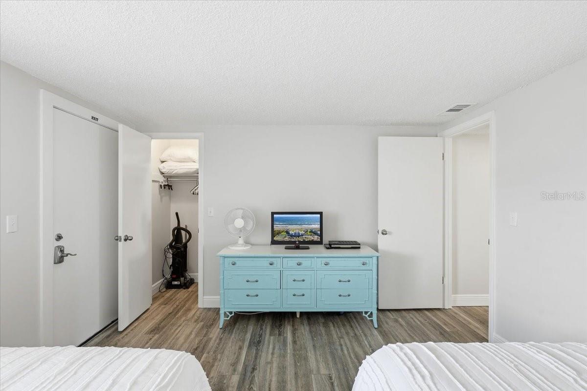 OCEAN BEACH CONDO CLUB I - Residential