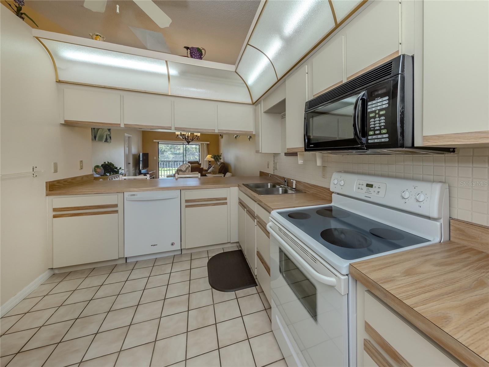 GOLFVISTA - Residential