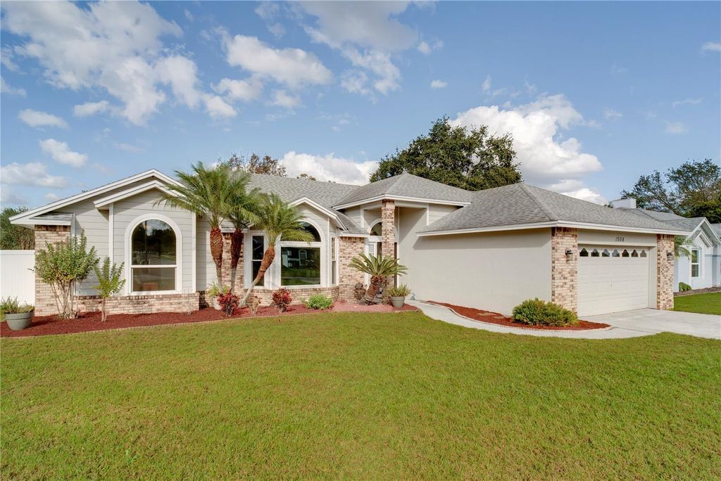 Photo of 1504 E Spring Ridge Circle, Winter Garden, FL 34787 (MLS # O6369221)