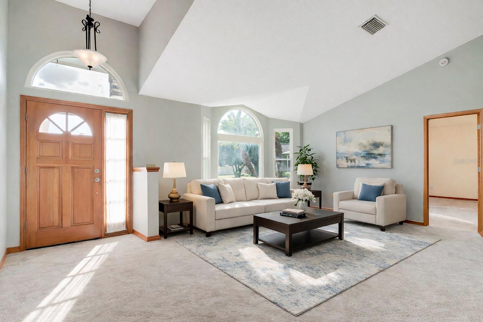 1504 E SPRING RIDGE CIRCLE