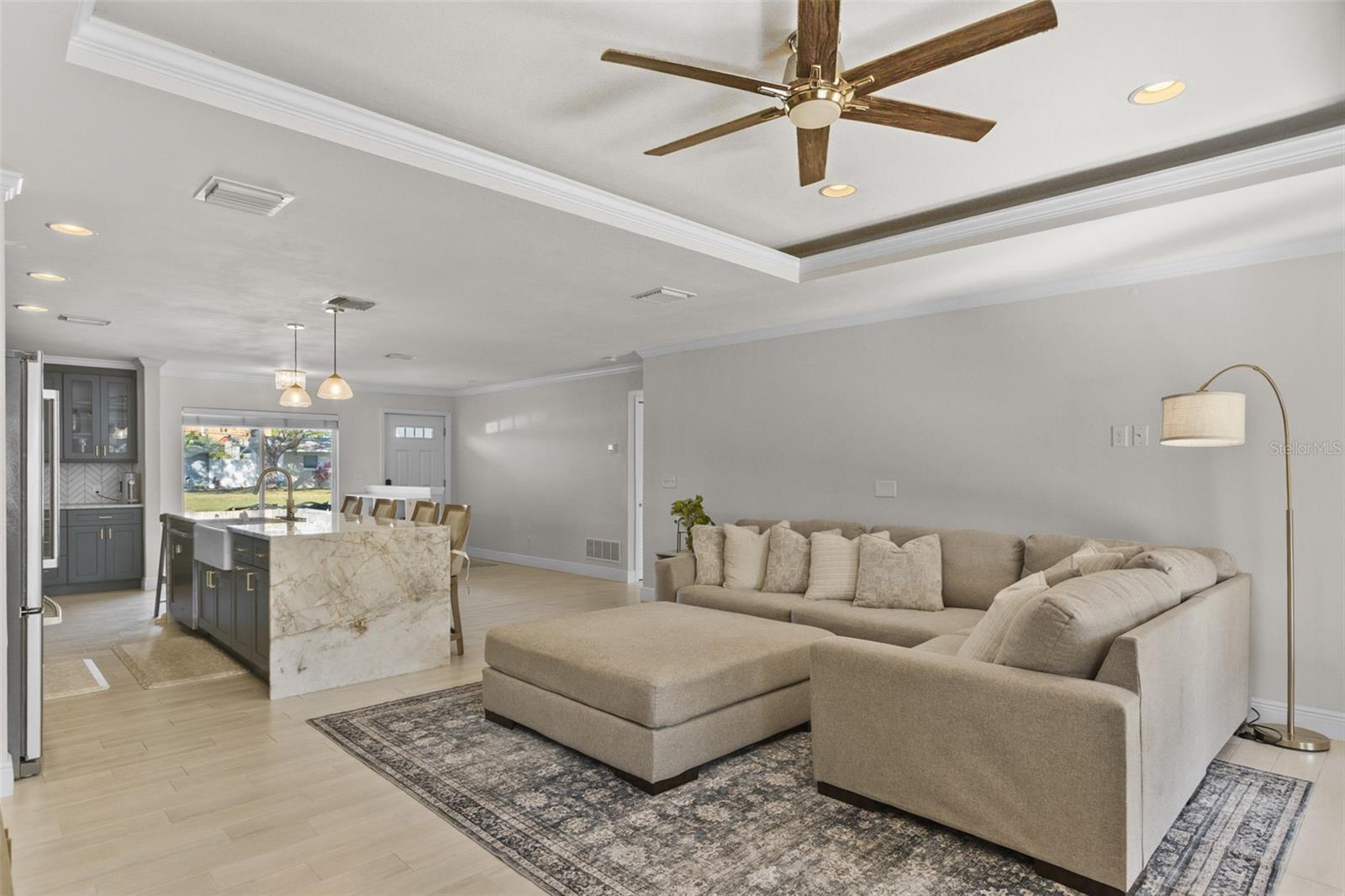 SNELL SHORES MANOR - Residential