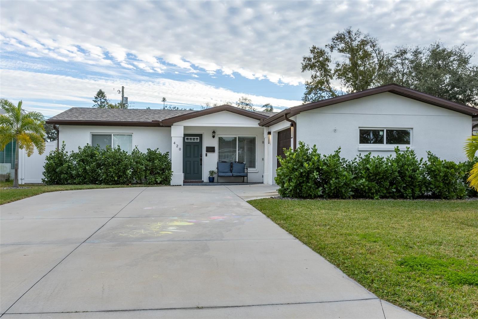 SNELL SHORES MANOR - Residential