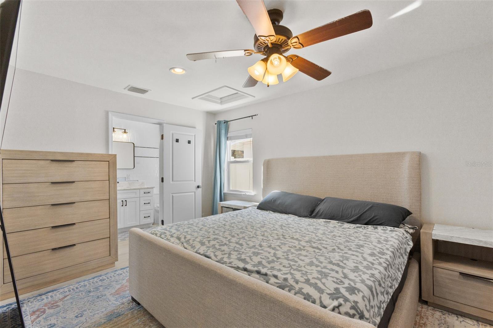 SNELL SHORES MANOR - Residential