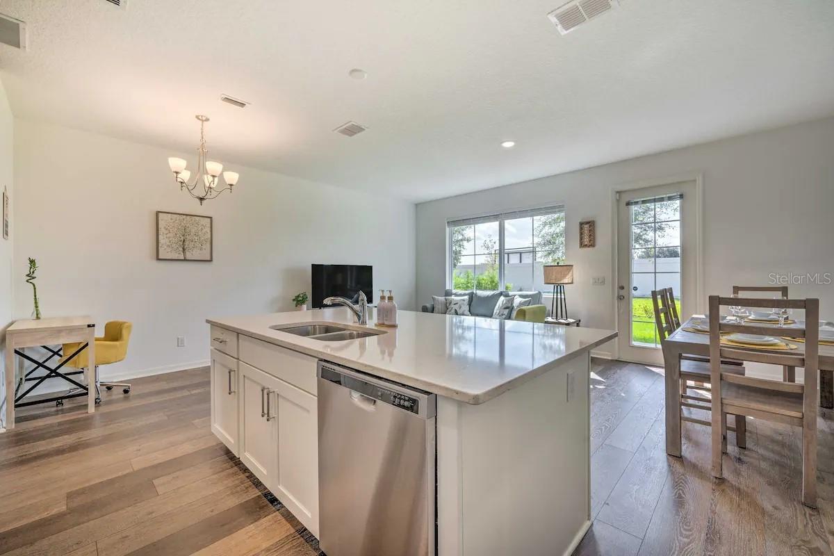 709 BENOI DRIVE