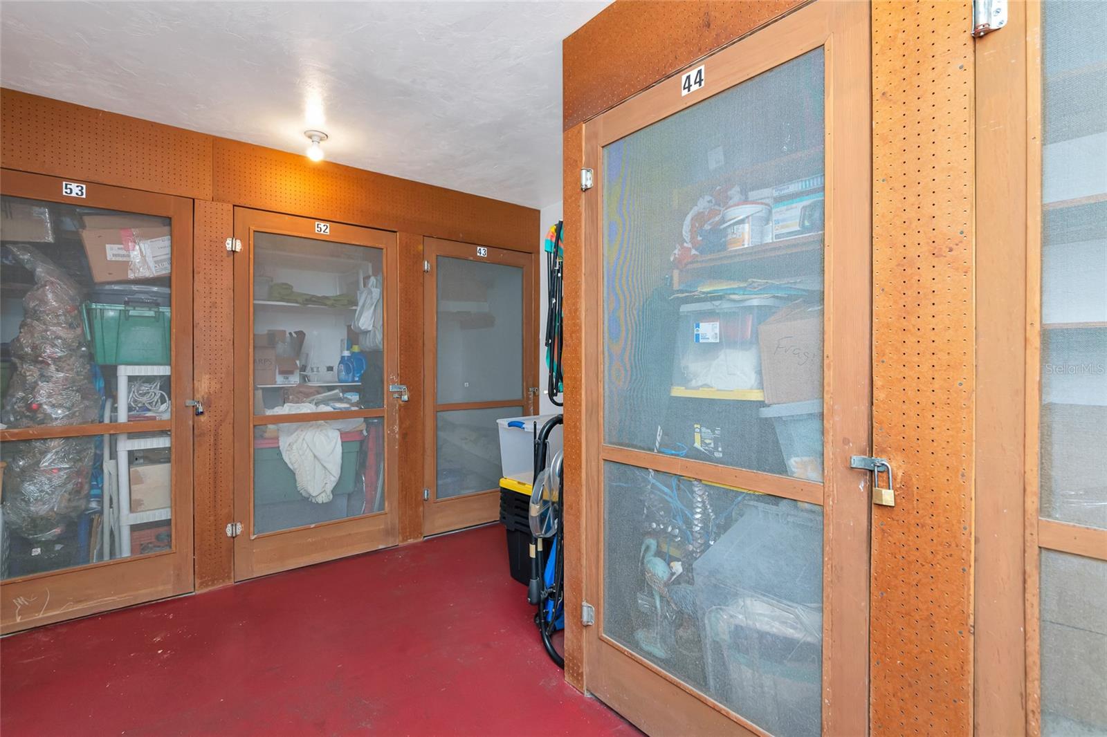 SUNLAND APTS - Residential