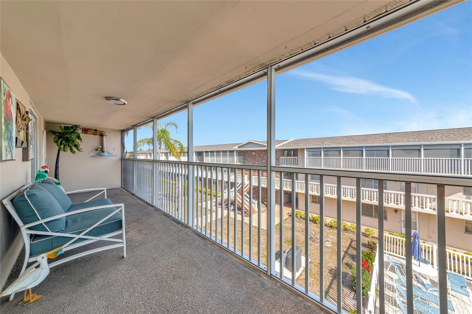 SUNLAND APTS - Residential