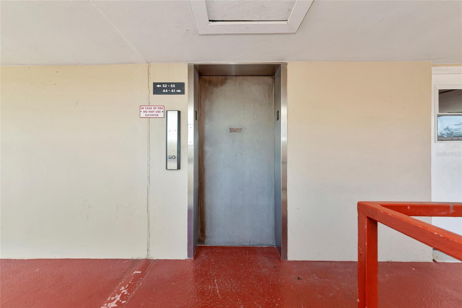 SUNLAND APTS - Residential