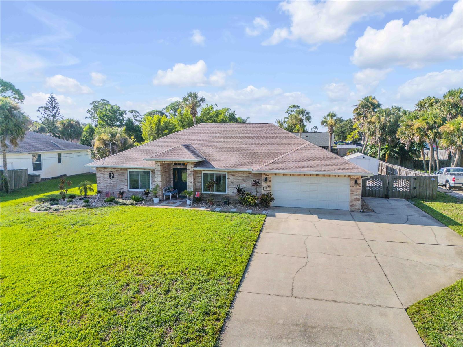 114 FLAMINGO ROAD