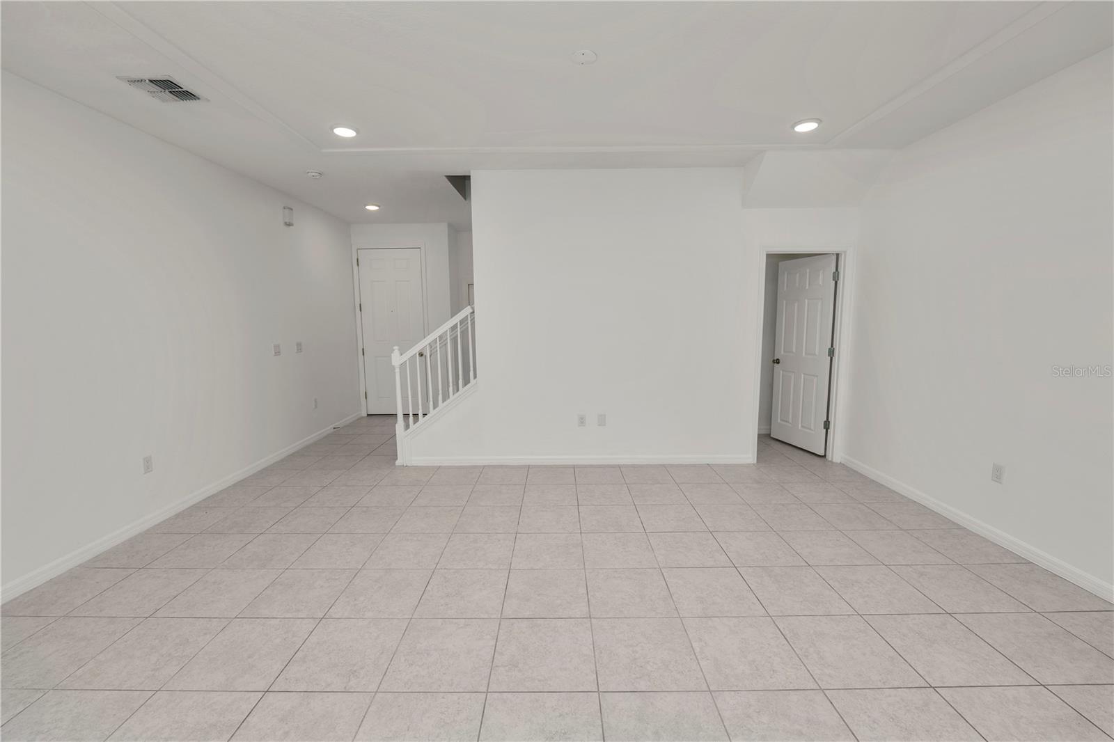 WYNDRUSH TWNHMS - Residential Lease