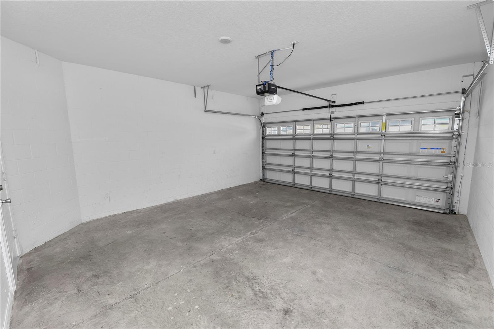 WYNDRUSH TWNHMS - Residential Lease