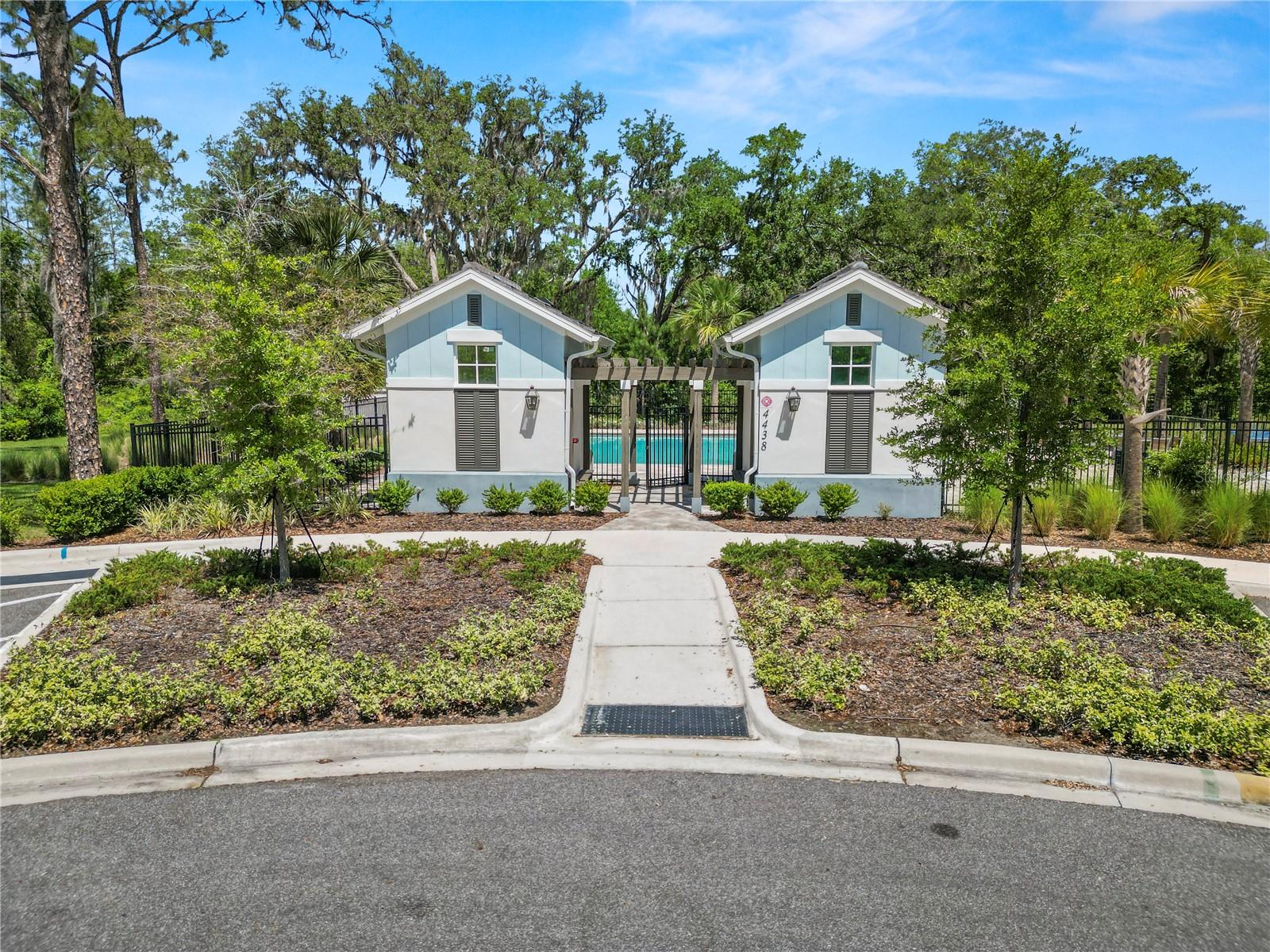 WYNDRUSH TWNHMS - Residential Lease