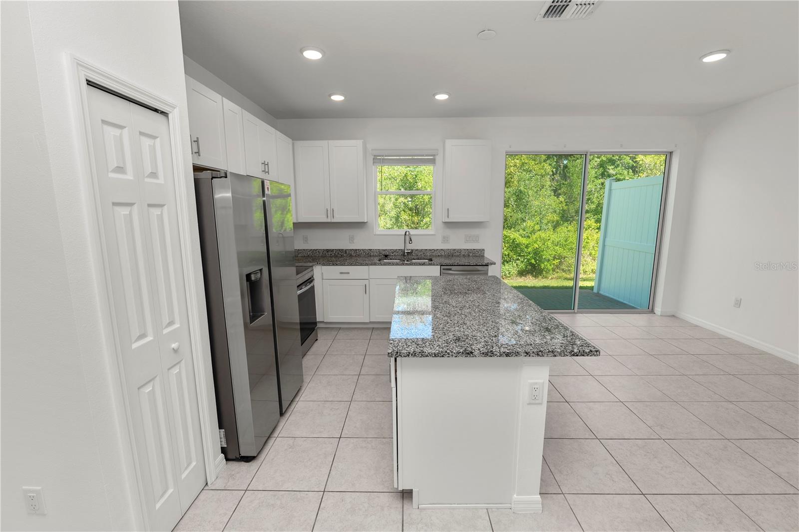 WYNDRUSH TWNHMS - Residential Lease