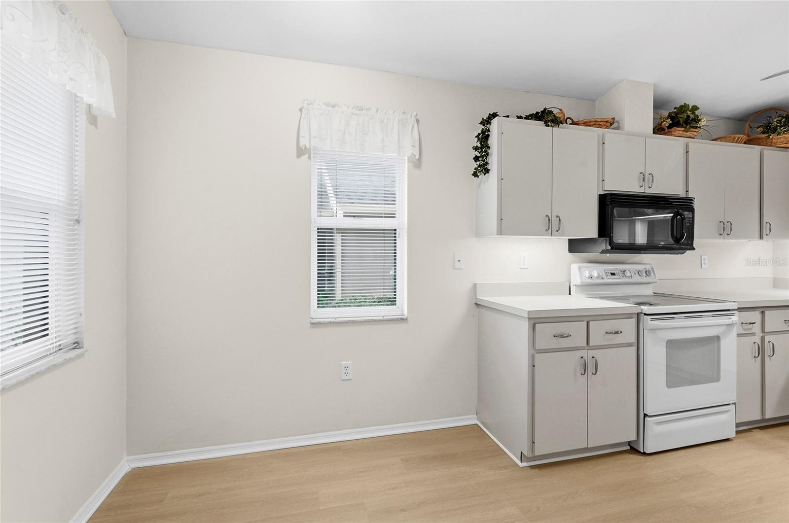 CHARTLEY COURT - Residential