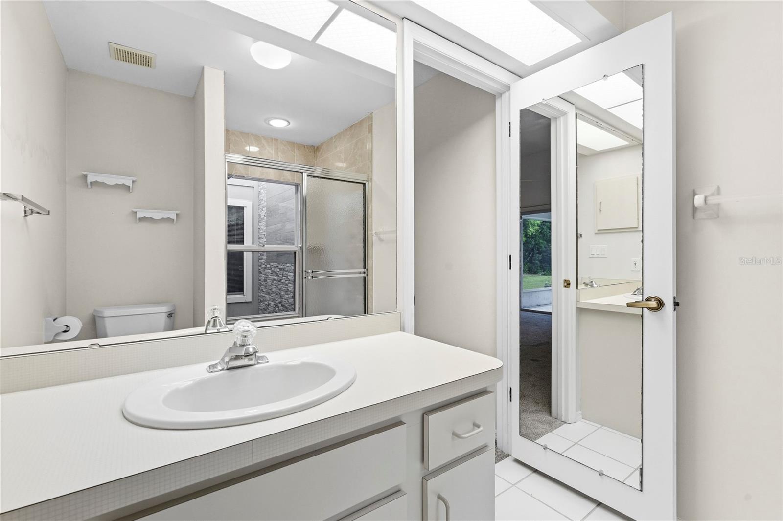 CHARTLEY COURT - Residential