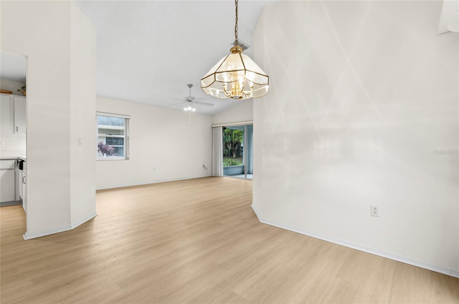 CHARTLEY COURT - Residential