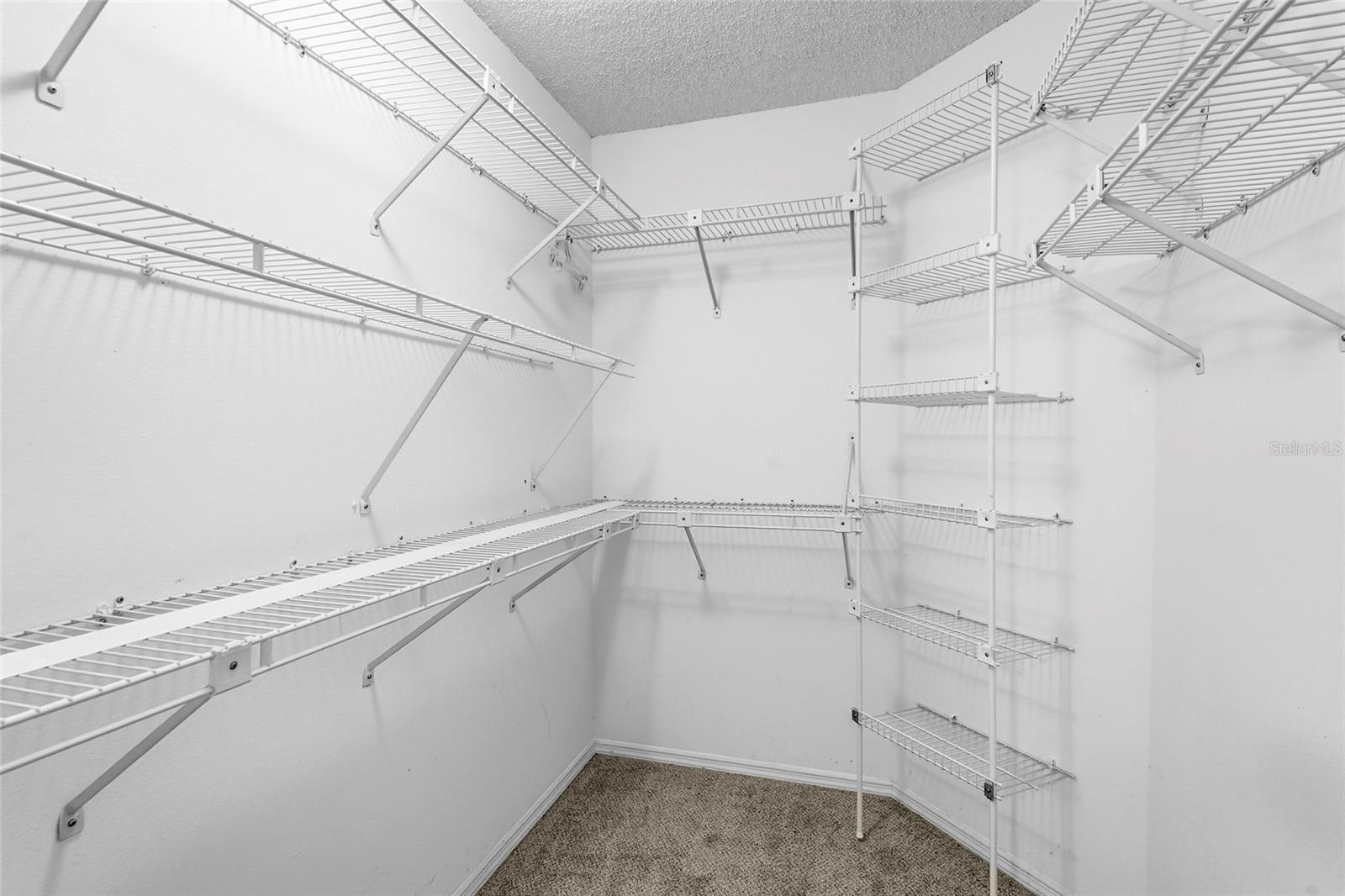 CHARTLEY COURT - Residential