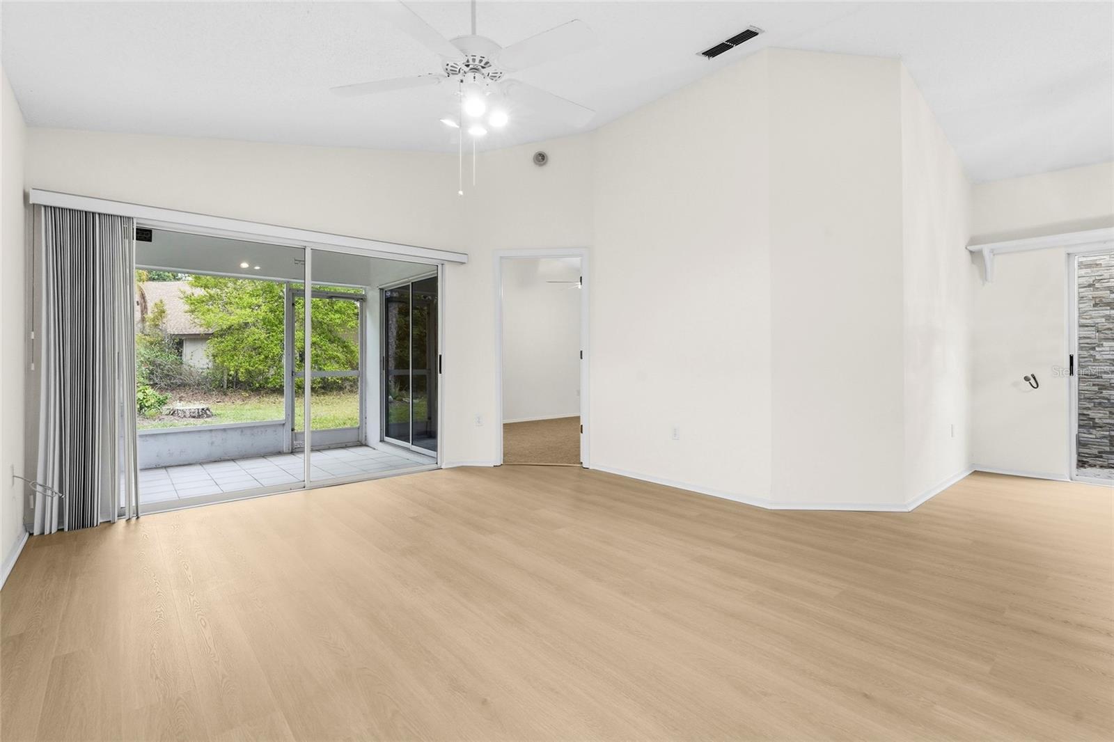 CHARTLEY COURT - Residential