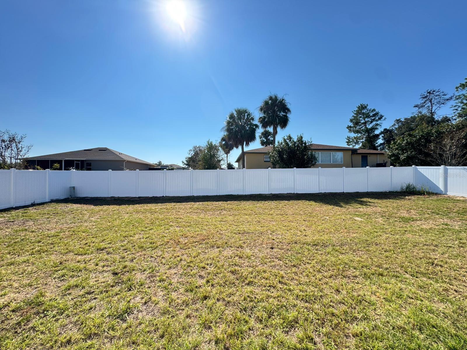 MARION OAKS UN 5 - Residential Lease