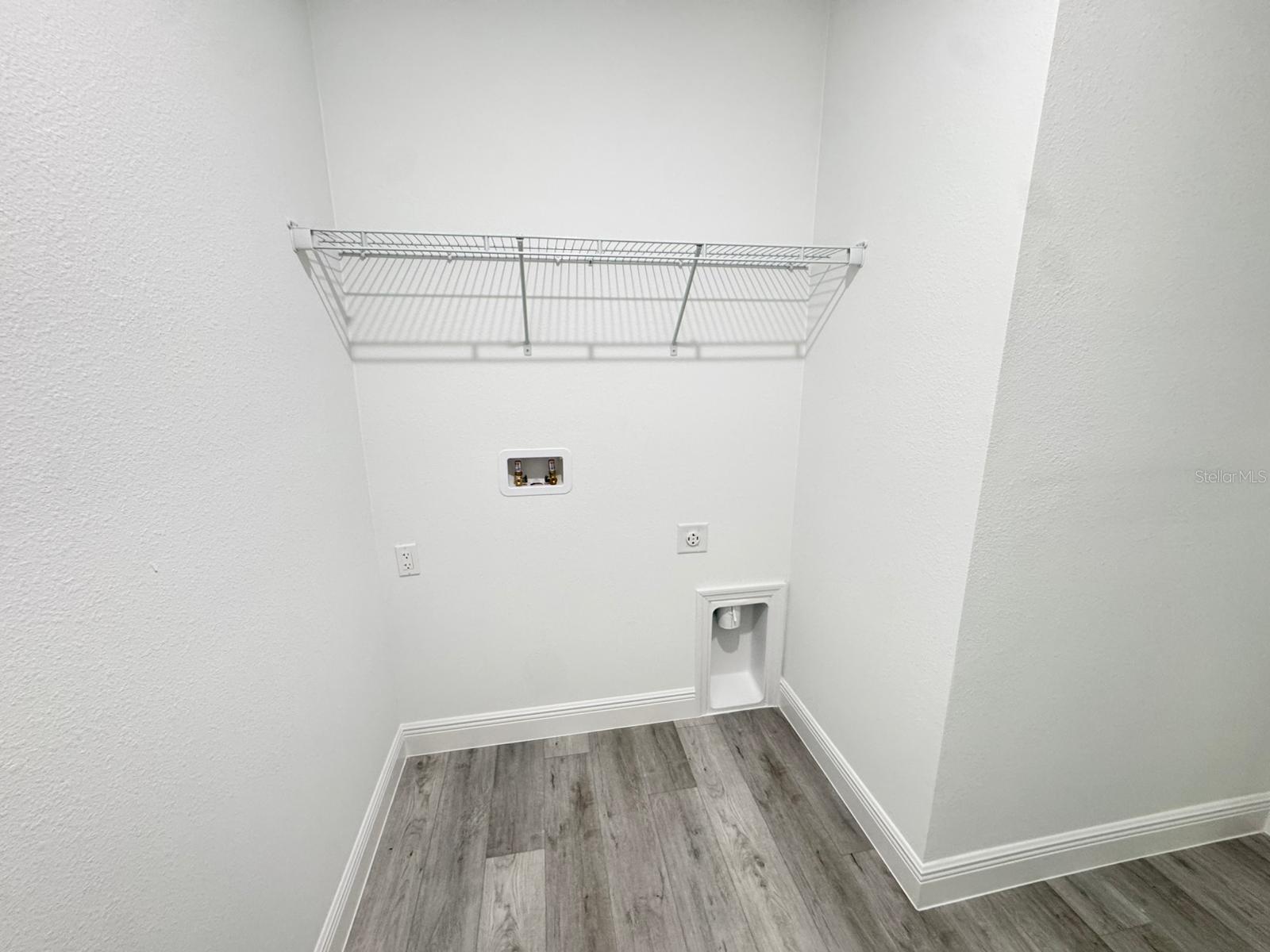 MARION OAKS UN 5 - Residential Lease