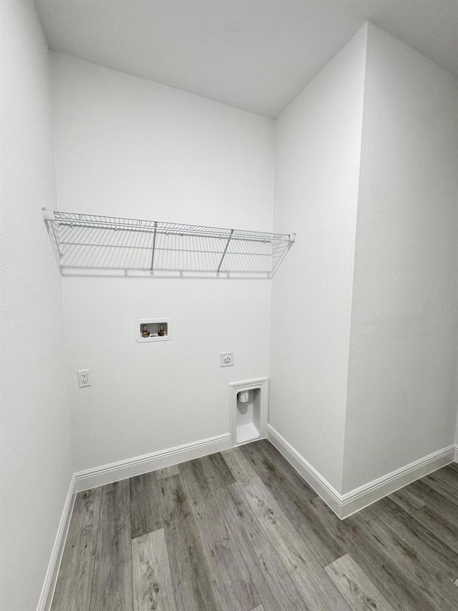 MARION OAKS UN 5 - Residential Lease