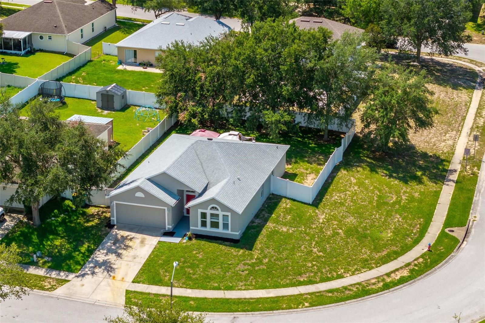 2417 SANDRIDGE CIRCLE