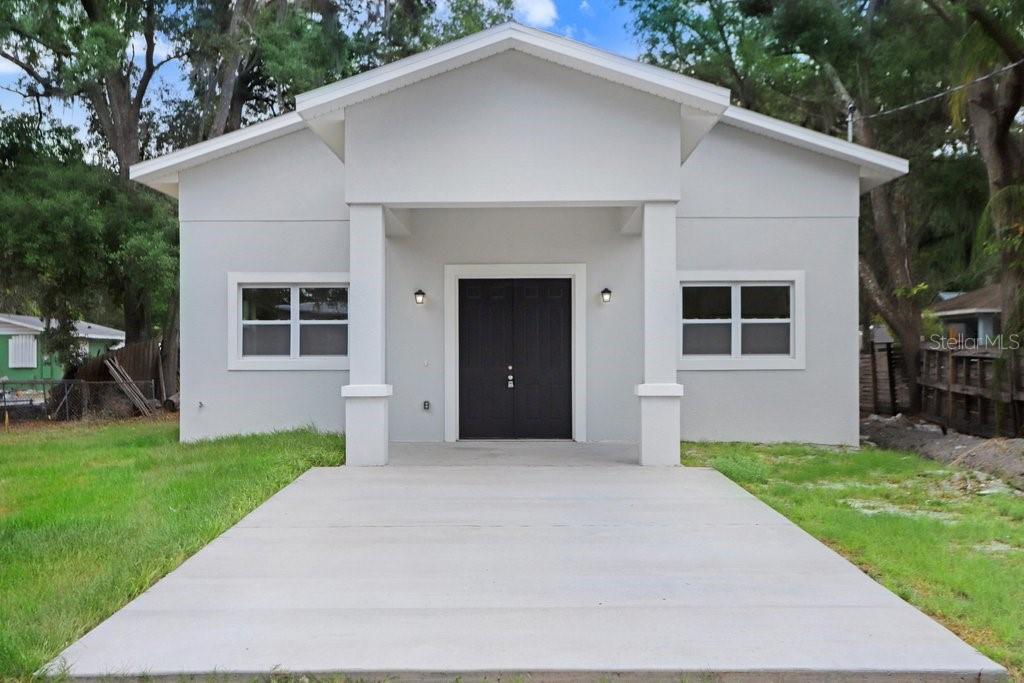 Welcome to your dream home in the heart of a sought-after neighborhood! This stunning new construction residence boasts spacious interiors and luxurious features that will exceed your expectations.
As you step inside, you're greeted by soaring high ceilings that create an immediate sense of openness and grandeur. The abundance of natural light flooding through large windows enhances the airy atmosphere, making every room feel bright and inviting.
Designed with both style and functionality in mind, this home offers a seamless flow between its well-appointed living spaces. The modern kitchen is a chef's delight, equipped with premium stainless steel appliances, sleek countertops, and ample storage space. It's the perfect setting for culinary adventures and entertaining guests.
The master suite is a sanctuary of comfort and relaxation, featuring a lavish ensuite bathroom and a walk-in closet. With spacious bedrooms and chic bathrooms throughout, there's plenty of room for the whole family to unwind and recharge.
Outside, the expansive backyard provides endless possibilities for outdoor enjoyment and recreation. Whether you're hosting summer barbecues, gardening, or simply lounging in the sun, this private oasis offers the perfect backdrop for making lasting memories with loved ones.
Section 8 welcomed