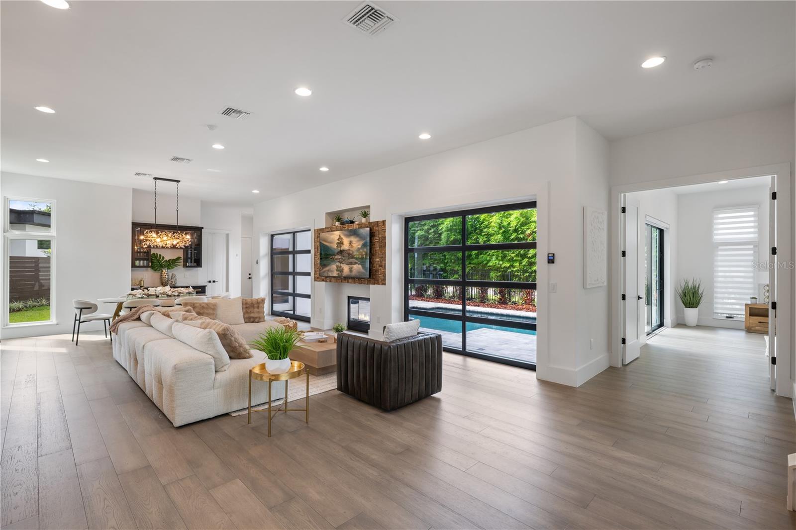 TWIN ACRES - Residential