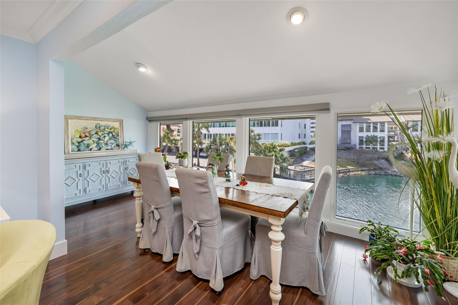 PEPPERTREE BAY III - Residential