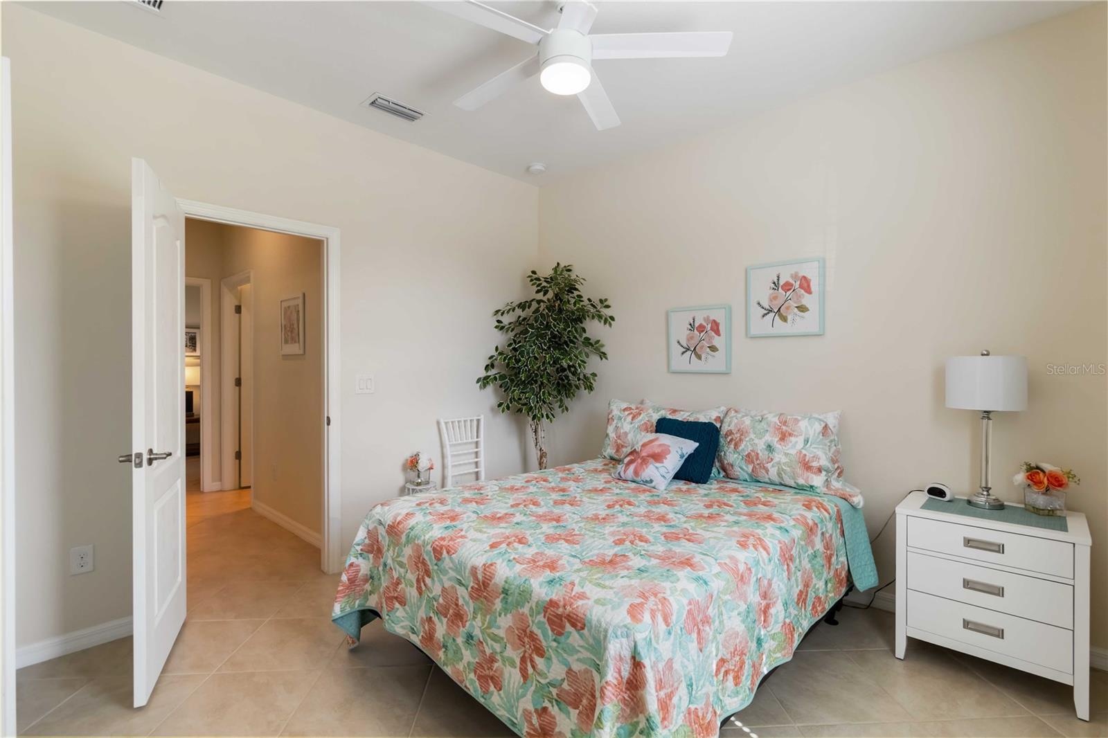VILLAS AT CHARLESTON PARK - Residential Lease