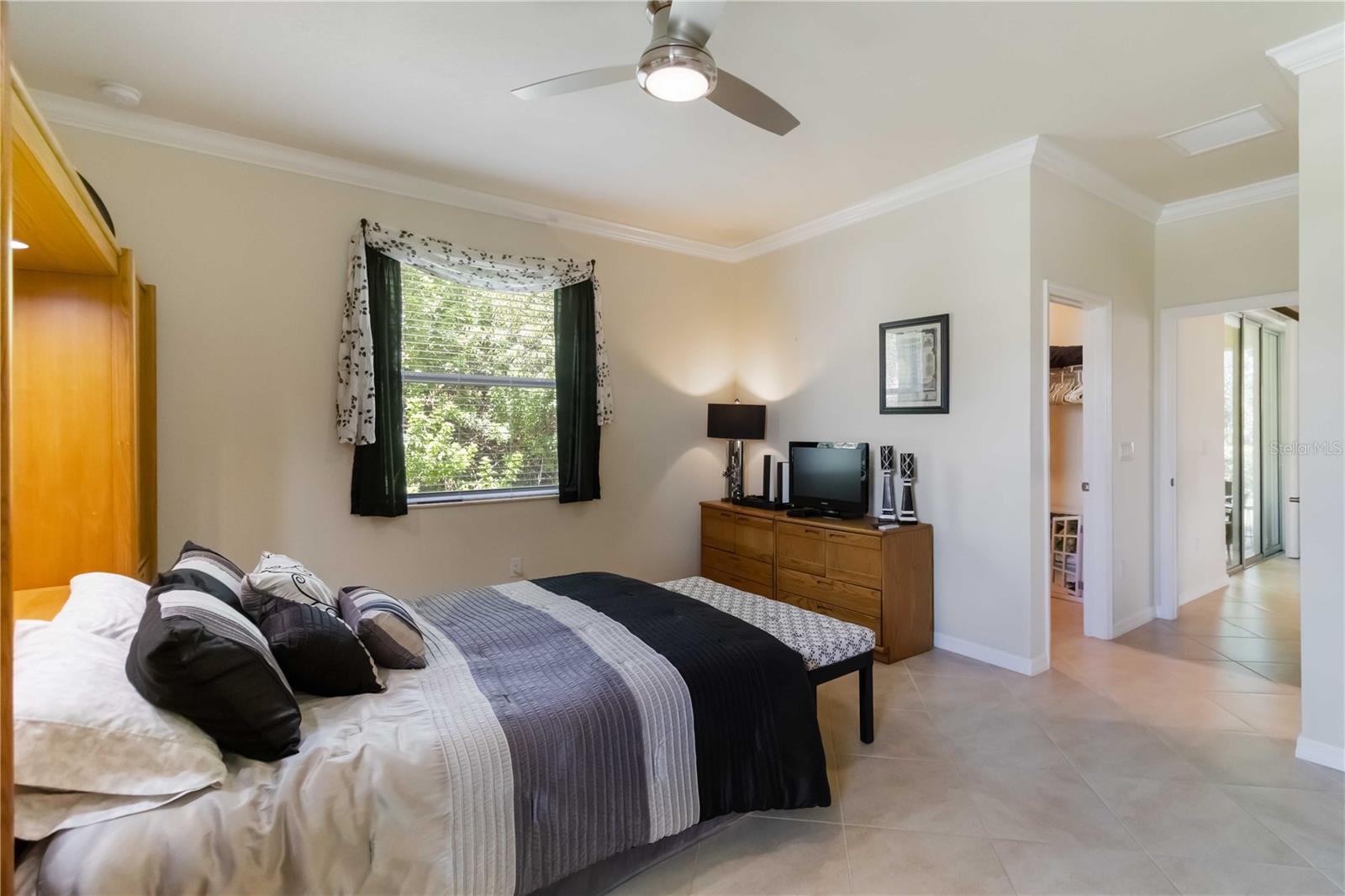 VILLAS AT CHARLESTON PARK - Residential Lease